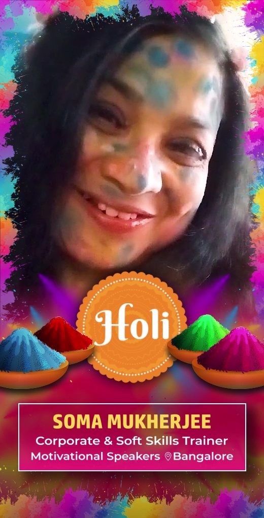 soma-mukherjee-wish-holi
